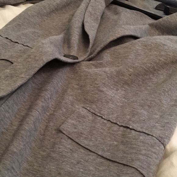 BCBGMax heather grey blazer.  Small - Picture 7 of 7